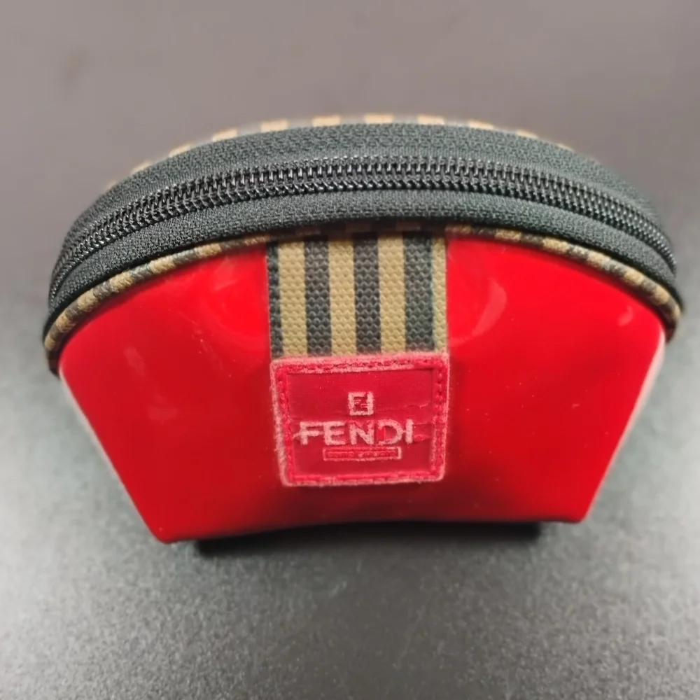 Fendi Red Pyramid Pouch – Fair, Logo Fade & Zipper Wear